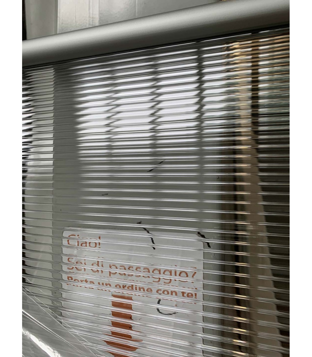 DETTAGLIO PARETE DIVISORIA 104X190 CM POLICARBONATO SEMITRASPARENTE UFFICIO STUDIO NEGOZIO