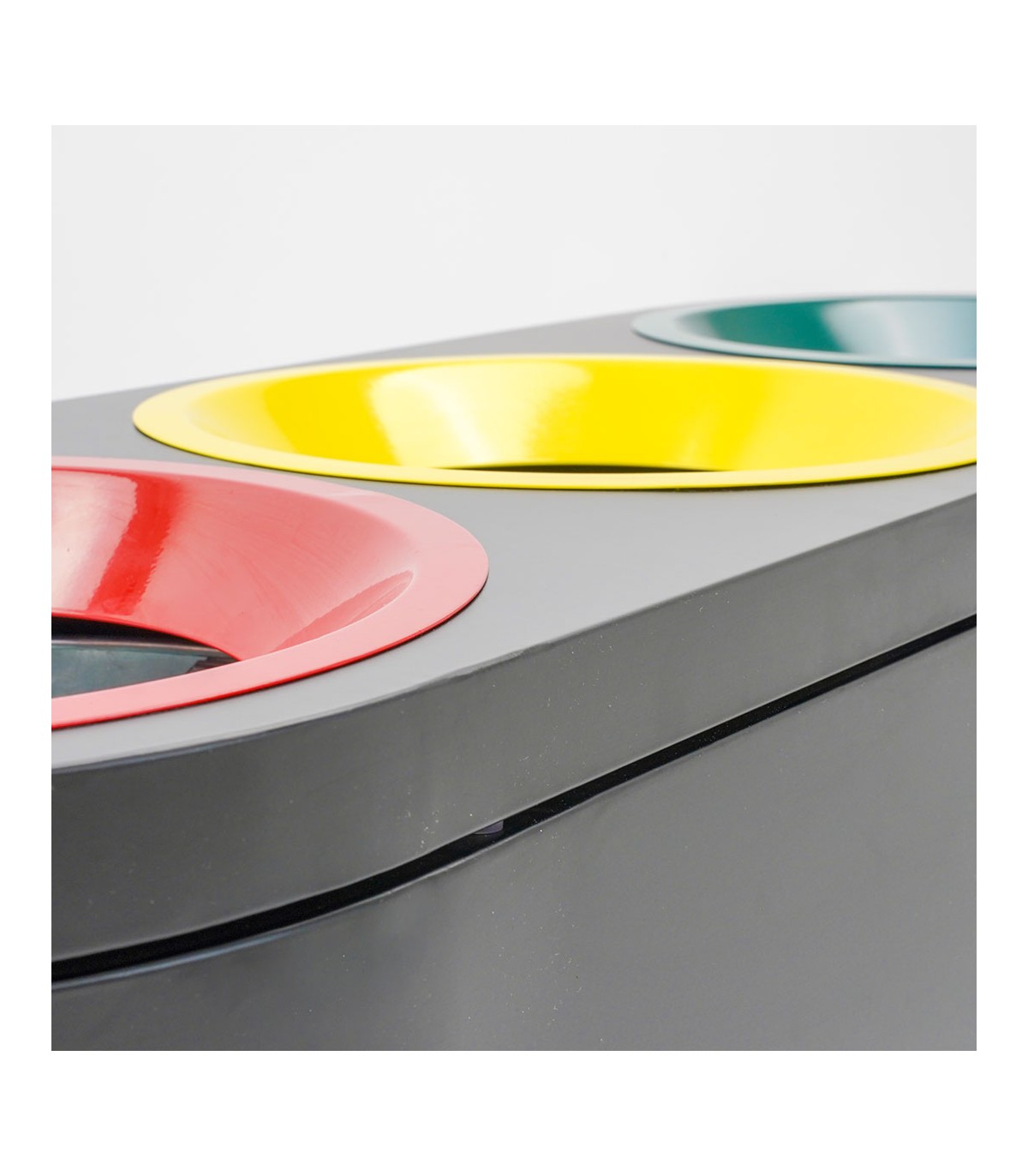 PATTUMIERA CESTINO BIDONE IN METALLO NERO RACCOLTA DIFFERENZIATA A TRE SCOMPARTI