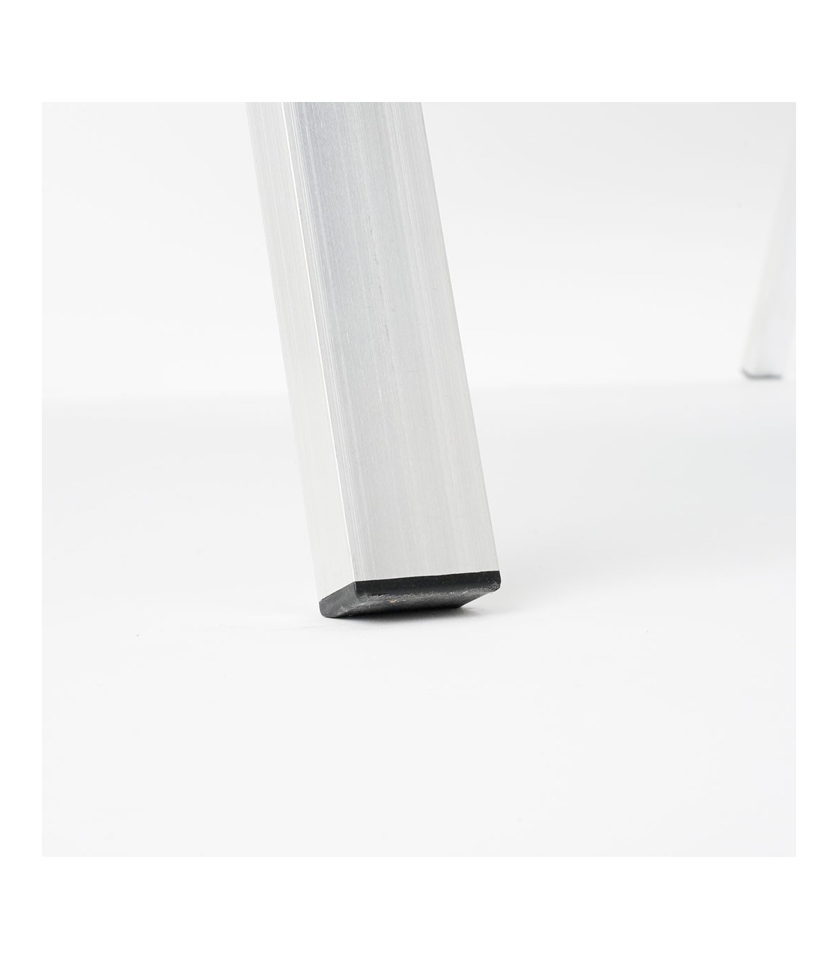 ESPOSITORE PUBBLICITARIO A CAVALETTO BIFACCIALE FORMATO A1 IN ALLUMINIO CON CORNICI A ASCATTO