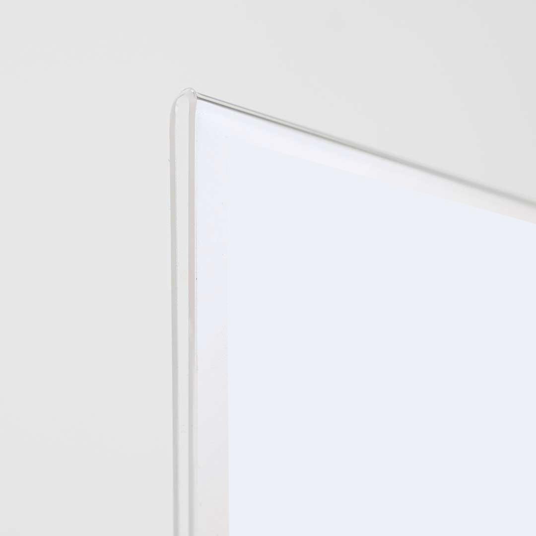 Inserimento laterale foglio nel porta avvisi WDB-PA4